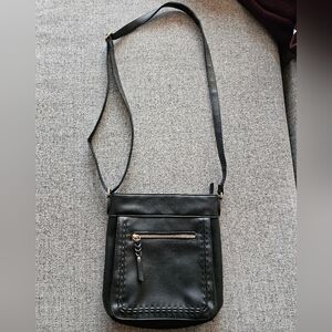 Black Shoulder/Crossbody Bag